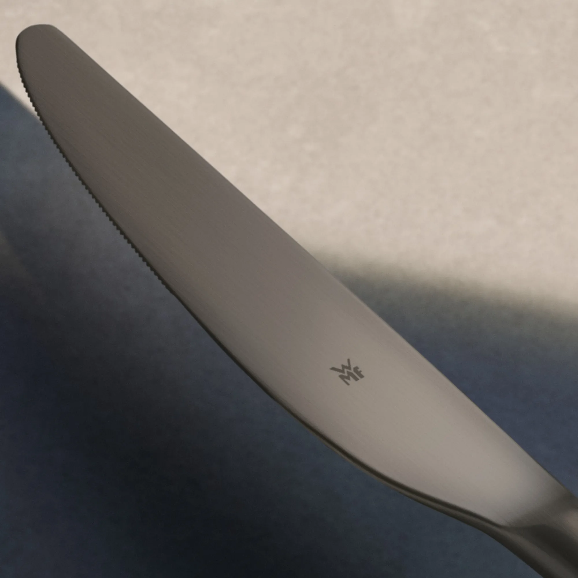 WMF Boston Besteck-Set, Dark Passion, 24-teilig, Cromargan®| Besteck-Sets