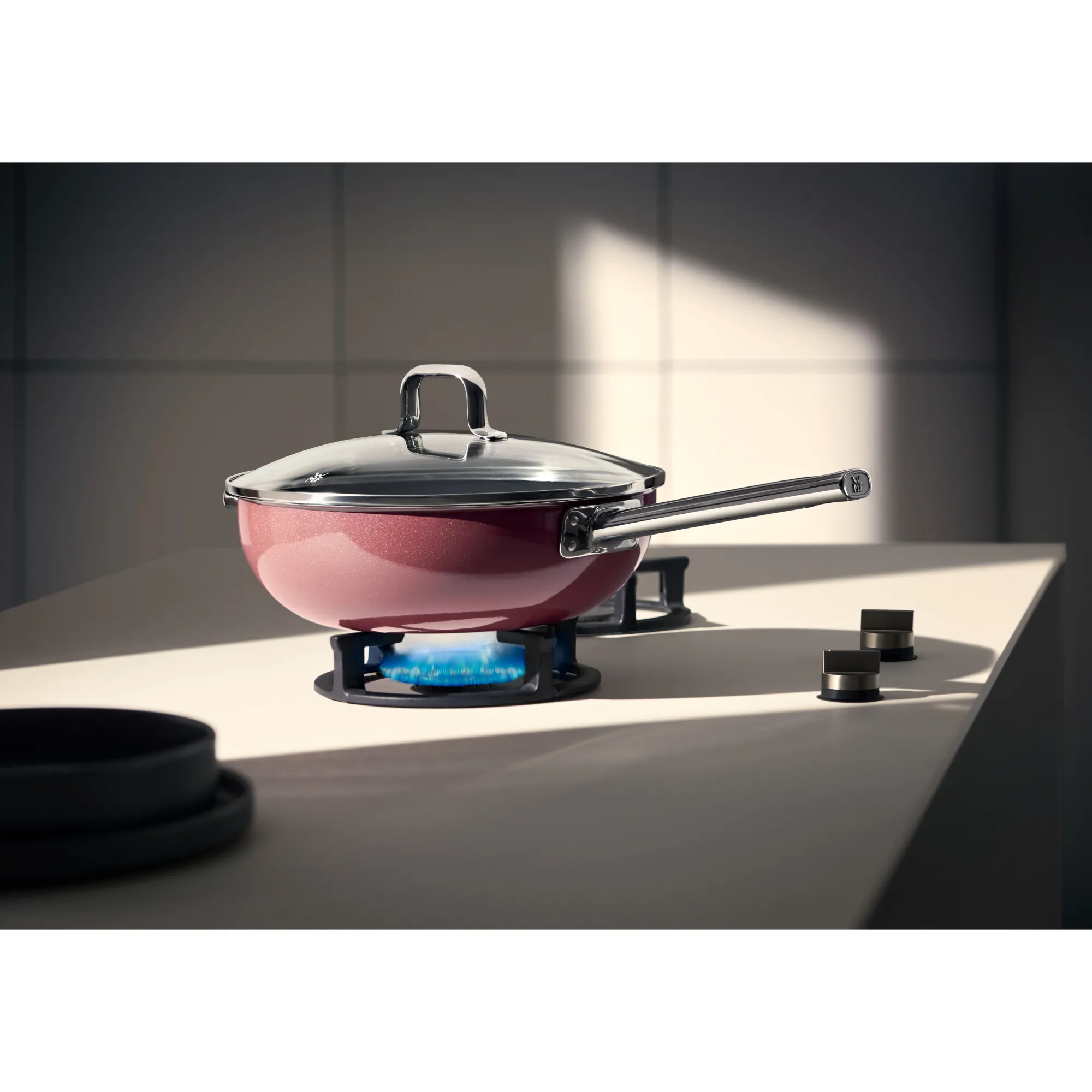 WMF Fusiontec Mineral Wok mit Glasdeckel, 28 cm, Rose Quartz| Woks
