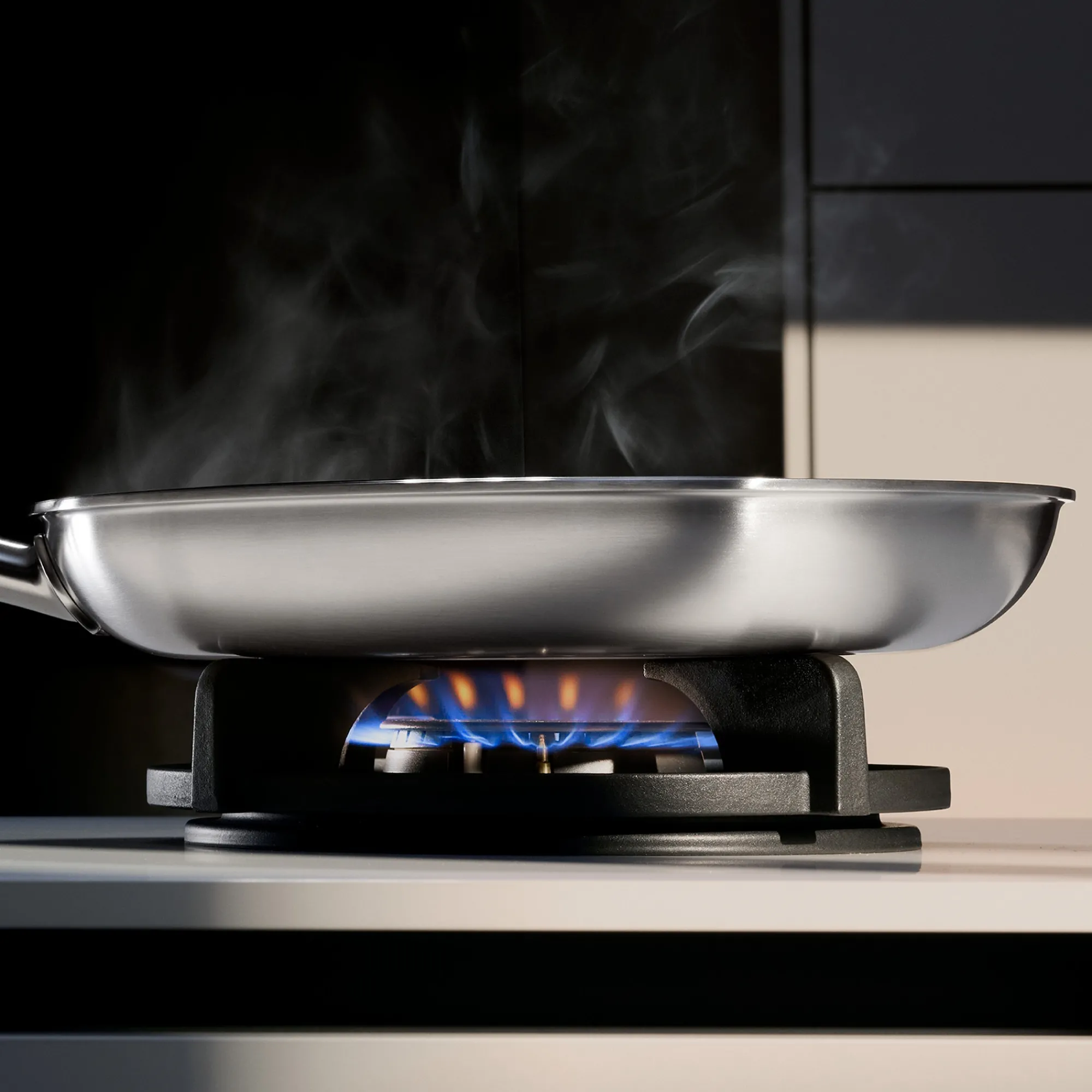 WMF Ultimate Profi Resist Servierpfanne, 24 cm| Servierpfannen|Induktionspfannen